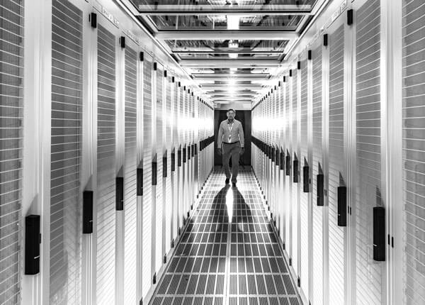 Macquarie-Technology-Group-Data-Centres Macquarie Technology Group - IC2 data hall housing secure cloud and dedicated hosting for Australian business looking at colocation